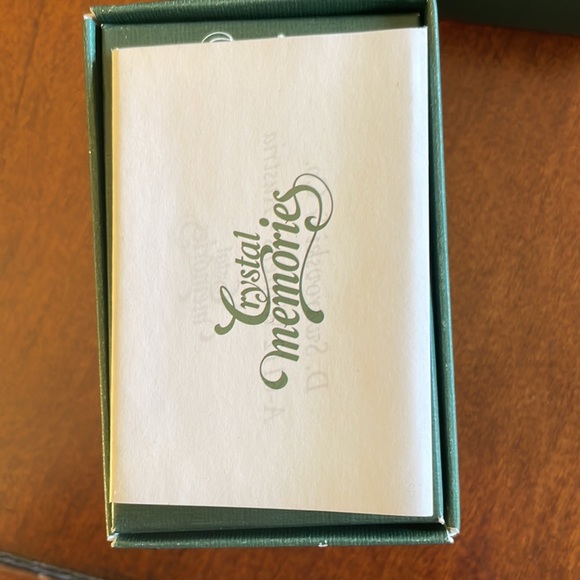 Swarovski Crystal Memories Spinning Wheel - Picture 7 of 10